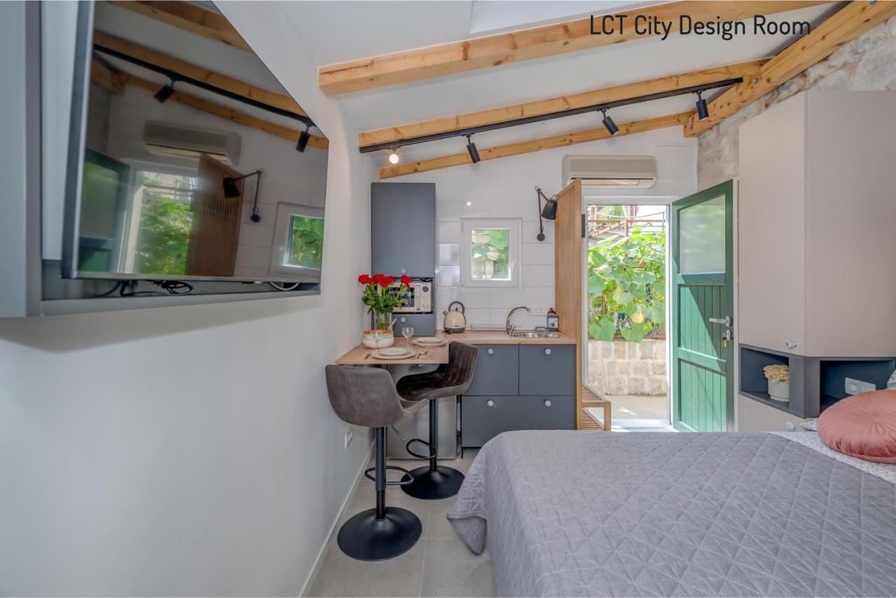 Lct City Design Apartment Split Exterior foto