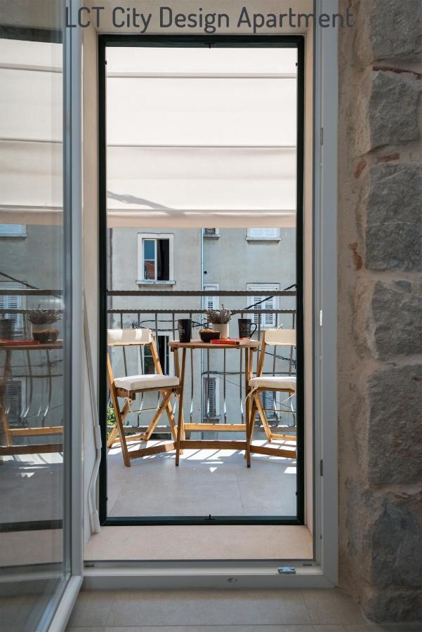 Lct City Design Apartment Split Exterior foto