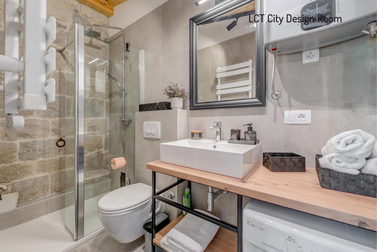 Lct City Design Apartment Split Exterior foto
